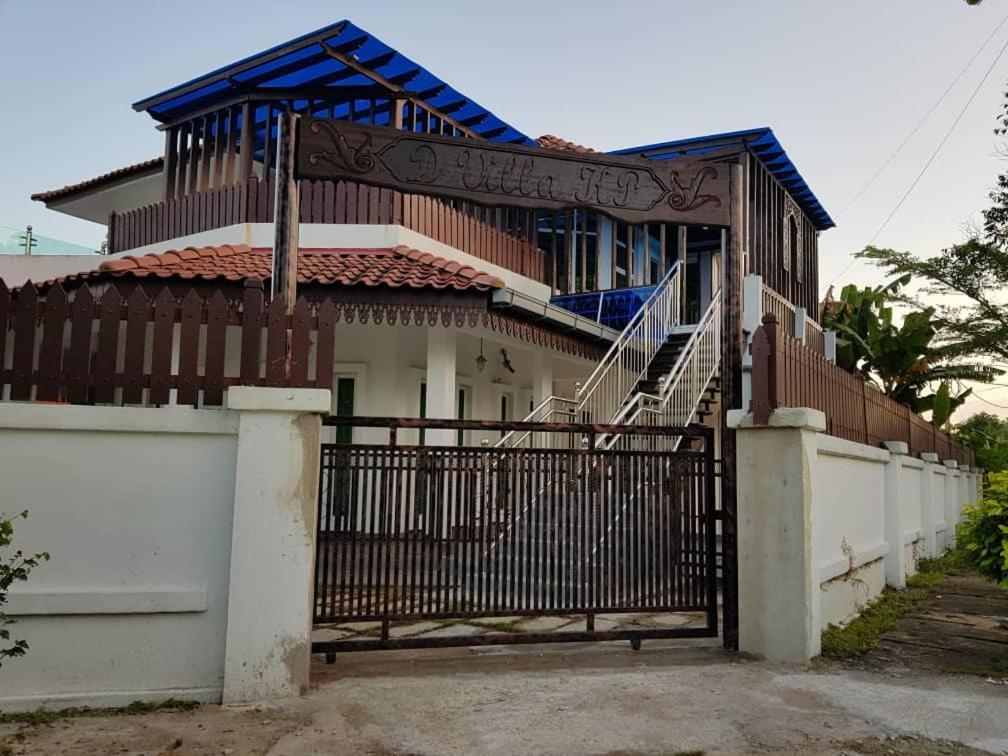 D'Villa Kp Kuala Terengganu Exteriör bild